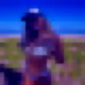Syrine, femme de 22 ans cherche beurette à Follainville-Dennemont