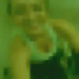 Photo perso de Wafa, 29 ans à Fontaine-Bellenger - plan discret
