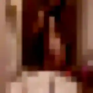 Amina, 26 ans, connectée à Fontaine-la-Guyon pour une rencontre coquine