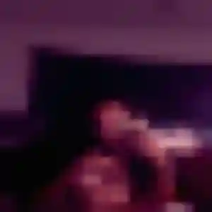 Kenza (36 ans) à Fontaines-sur-Saône attend une rencontre aujourd'hui