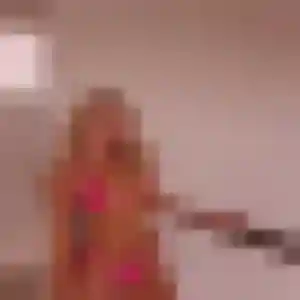 Maroua, 23 ans, en ligne à Fontenay-aux-Roses pour un beurette