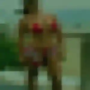 Charmante Leila, 40 ans à Fresney-le-Puceux - voir sa photo