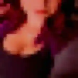 Contacte Nadia, 23 ans à Fresney-le-Puceux en t'inscrivant