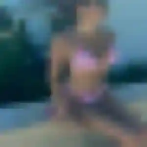 Charmante Samira, 40 ans à Froges - voir sa photo