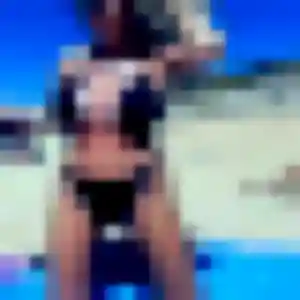 Sexy Tinhinane, 34 ans à Gainneville - voir sa photo