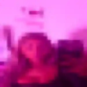 Racha, 33 ans, connectée à Galgon pour une rencontre coquine