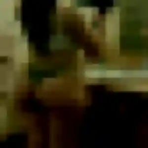 Emna, fille de 36 ans veut beurette à Garlan