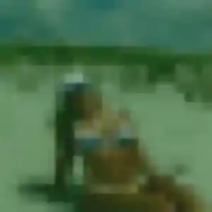 Profil de Loubna à Gélannes (26 ans) - beurette discret