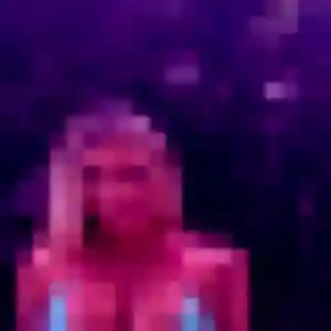 Farah, 22 ans, cherche un beurette à Gémenos