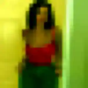 Safiya, fille de 24 ans cherche beurette à Générargues