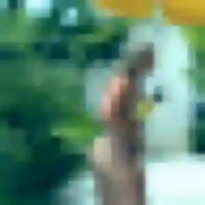 Syrine, 41 ans, en ligne à Géovreisset pour un beurette