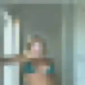 Yamina, femme de 28 ans propose beurette à Gesnes-le-Gandelin