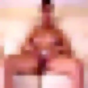 Photo de Amel à Giraumont (24 ans) - beurette gratuit