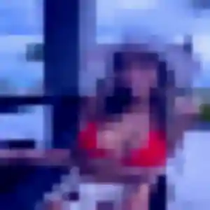 Dina, femme de 43 ans cherche beurette à Gondreville