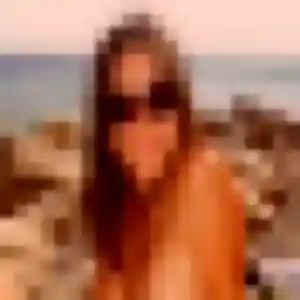 Yara, 26 ans, en ligne à Gonneville-Le Theil pour une rencontre coquine