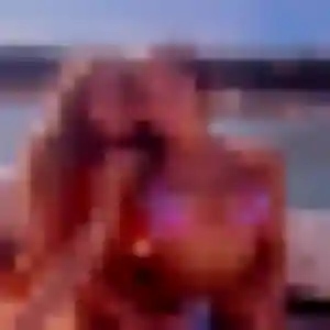Photo privée de Hajar, 35 ans à Gontaud-de-Nogaret - rencontre coquine