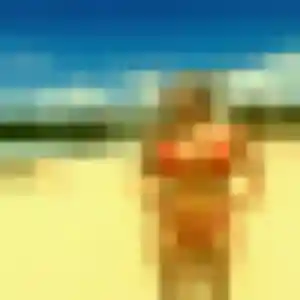 Photo sexy de Emna, 23 ans à Gourdon - plan discret