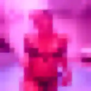 beurette à Gratot : profil de Nawal, 28 ans - inscription gratuite