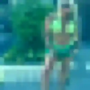 Dina, 32 ans, en ligne à Graye-sur-Mer pour une rencontre coquine