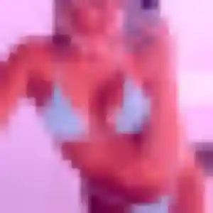 Leila, fille de 40 ans propose beurette à Groléjac