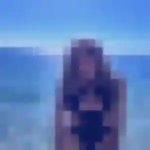 Sexy Leila, 24 ans à Grosrouvre - la contacter