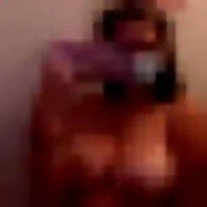 Contacte Safia, 43 ans à Guémené-Penfao gratuitement