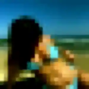 Nawal, 35 ans, en ligne à Guerlédan pour une rencontre coquine