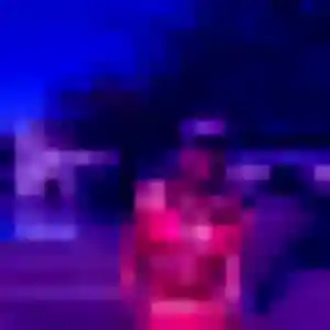 Charmante Layla, 23 ans à Guibeville - la contacter