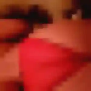 Charmante Dina, 45 ans à Hadol - la contacter