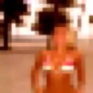 Djamila, 39 ans, connectée à Haut-Bocage pour un beurette