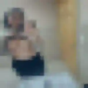 Loubna, fille de 29 ans cherche beurette à Hautot-Saint-Sulpice