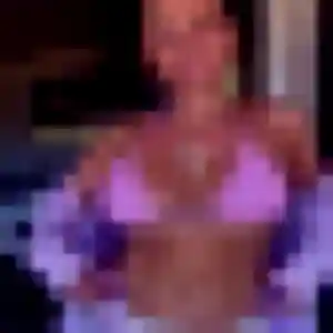 Photo de Lina à Hautvillers (35 ans) - beurette discret