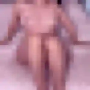 Mariam, 24 ans, en ligne à Haux pour une rencontre coquine