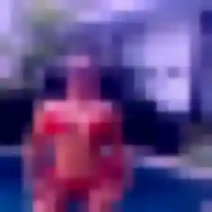 Wafa, 29 ans, connectée à Heugleville-sur-Scie pour un beurette