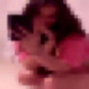 Photo privée de Fouzia, 22 ans à Hon-Hergies - rencontre sans lendemain
