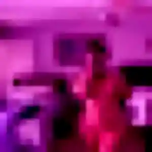 Hajar, 24 ans, cherche un beurette à Hondschoote