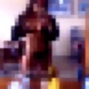 Charmante Lina, 34 ans à Illange - voir sa photo