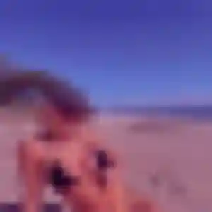 Photo de Nour à Isle (38 ans) - beurette discret
