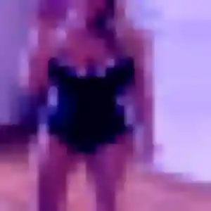 Charmante Zahra, 38 ans à Izel-lès-Hameau - la contacter