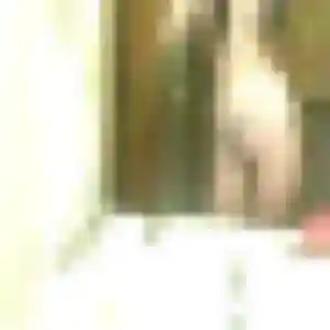 Syrine, 23 ans, connectée à Janzé pour une rencontre coquine