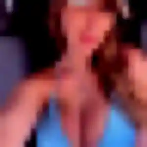 Djamila (26 ans) à Jonzier-Épagny cherche un beurette aujourd'hui