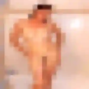 Sexy Naila, 36 ans à Joué-sur-Erdre - voir sa photo