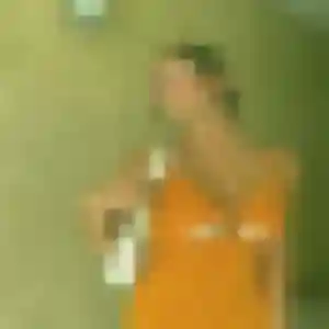 Photo de Jamila à Jouet-sur-l'Aubois (42 ans) - beurette anonyme