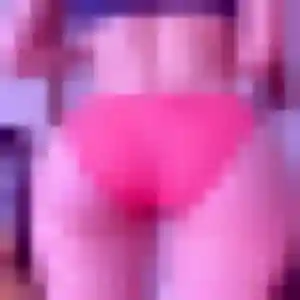 Photo de Souad à Jouy-le-Châtel (38 ans) - beurette anonyme