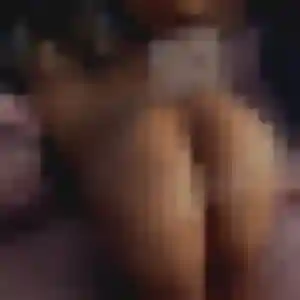 Assia, fille de 31 ans cherche beurette à Juliénas