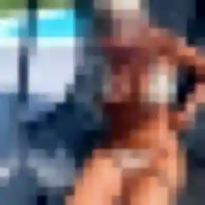 Salma, fille de 31 ans cherche beurette à Juvigny les Vallées