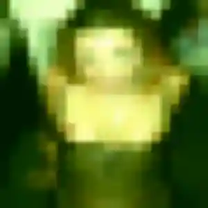 Mina, femme de 28 ans cherche beurette à Kirchberg