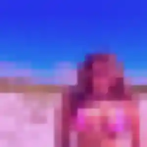Photo exclusive de Saida, 28 ans à L'Abergement-Sainte-Colombe - plan discret
