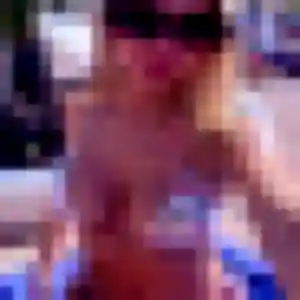 Photo de Naima à L'Éguille (43 ans) - beurette anonyme