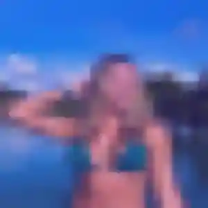 Découvre Dina, 41 ans à L'Haÿ-les-Roses gratuitement